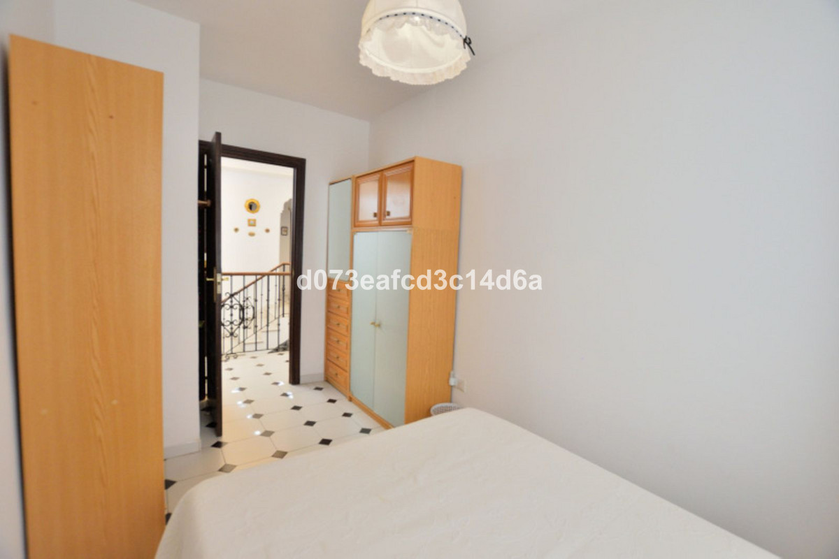 Se vende Adosada de 6 dormitorios en Costa Del Sol, Málaga, España
