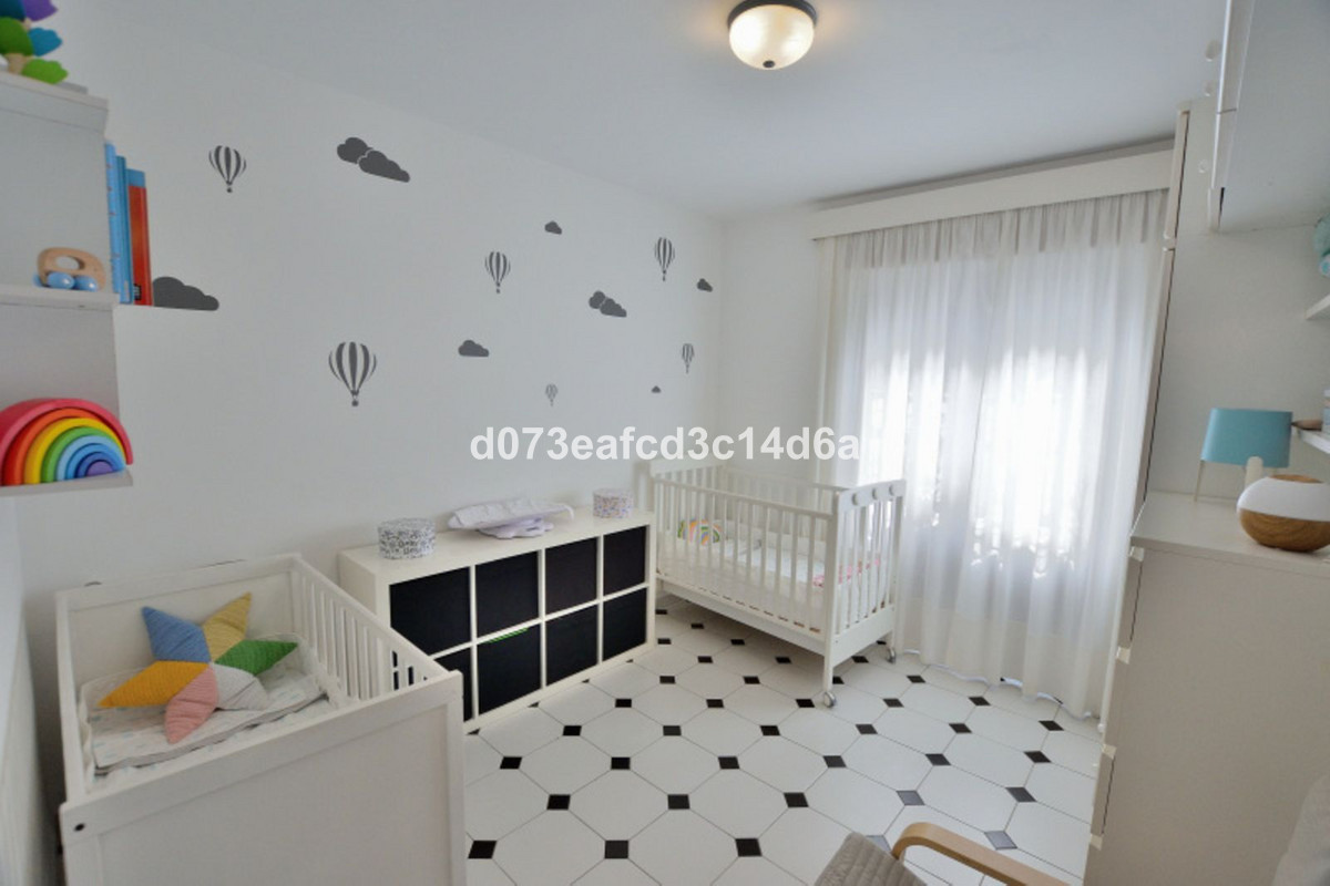 Se vende Adosada de 6 dormitorios en Costa Del Sol, Málaga, España