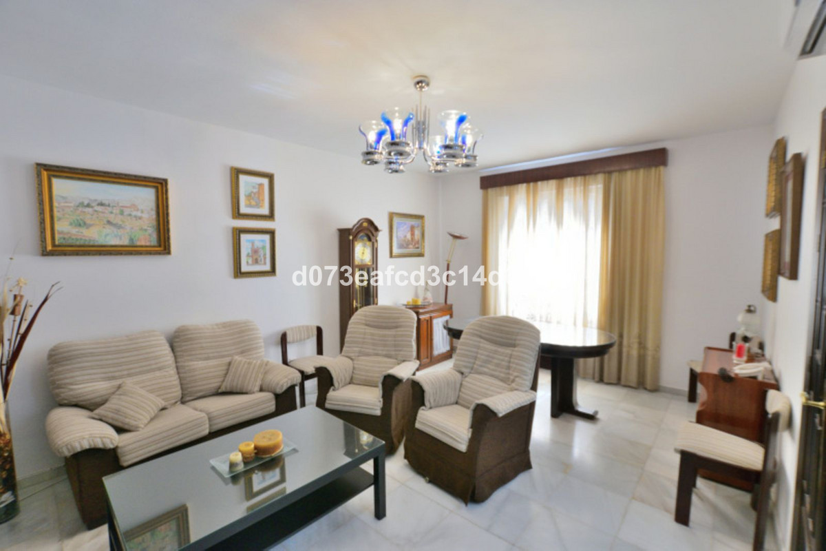 Se vende Adosada de 6 dormitorios en Costa Del Sol, Málaga, España