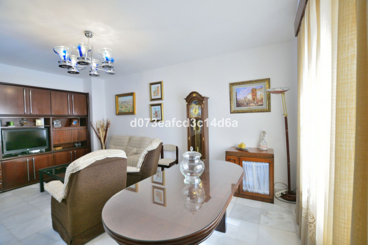 Se vende Adosada de 6 dormitorios en Costa Del Sol, Málaga, España