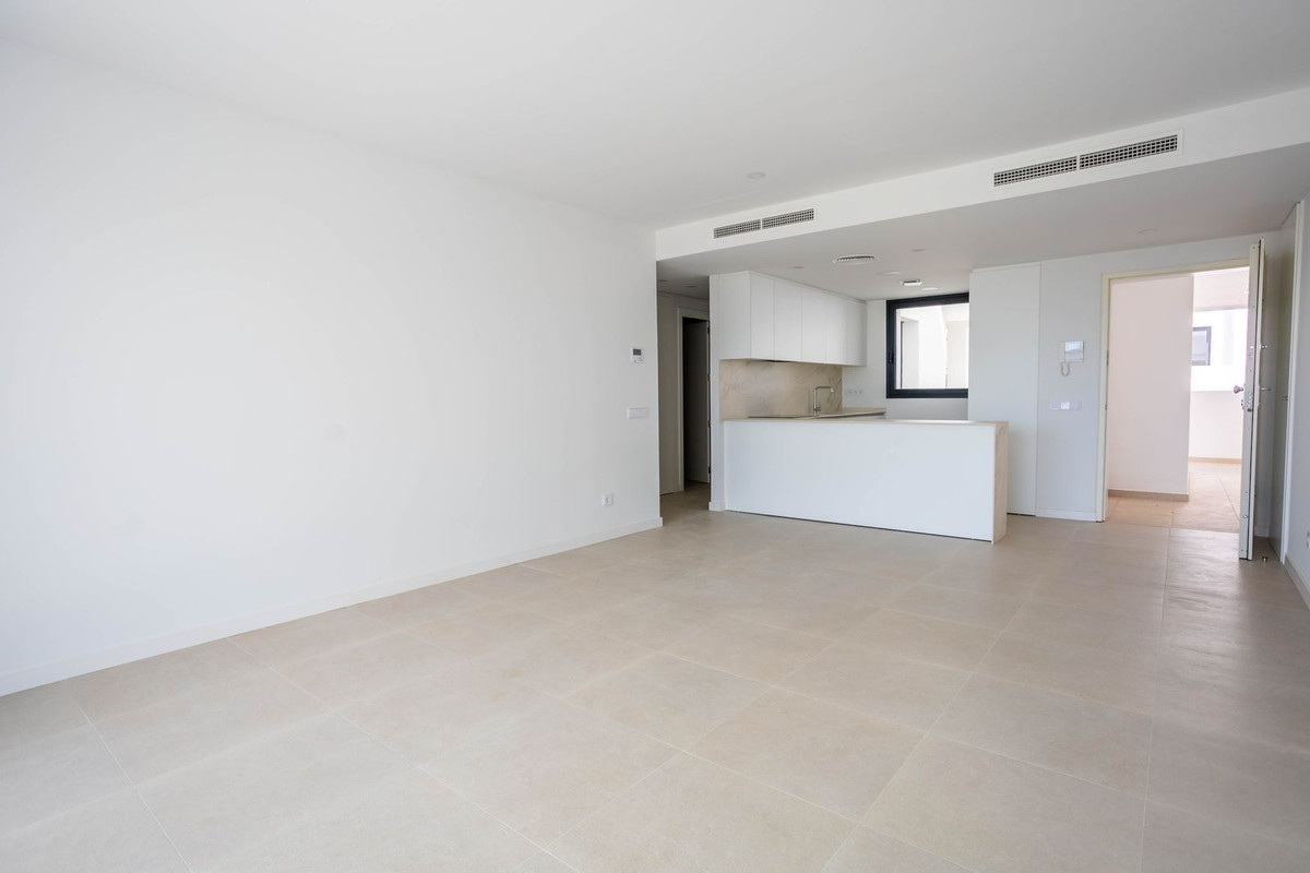 Se vende Apartamento Planta Media de 2 dormitorios en Costa Del Sol, Málaga, España