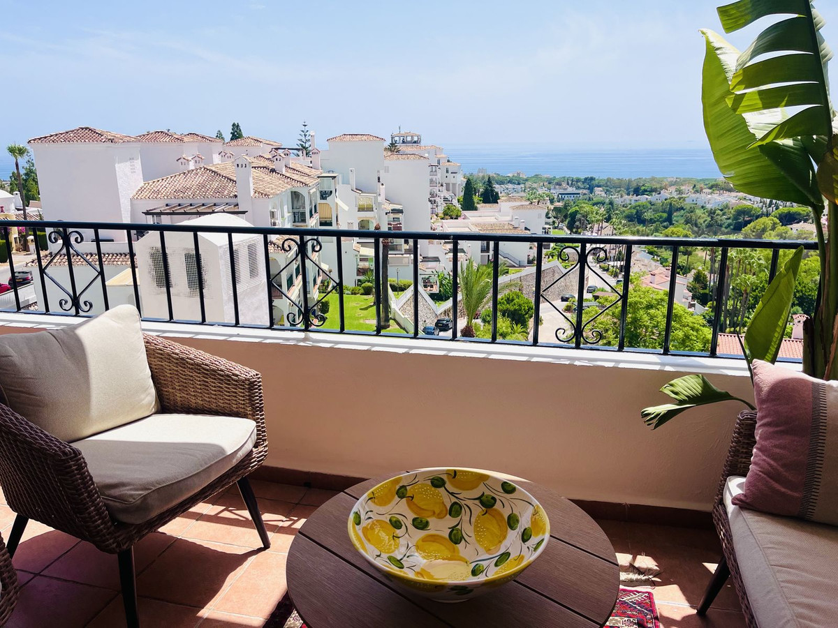 Se vende Apartamento Planta Media de 2 dormitorios en Costa Del Sol, Málaga, España