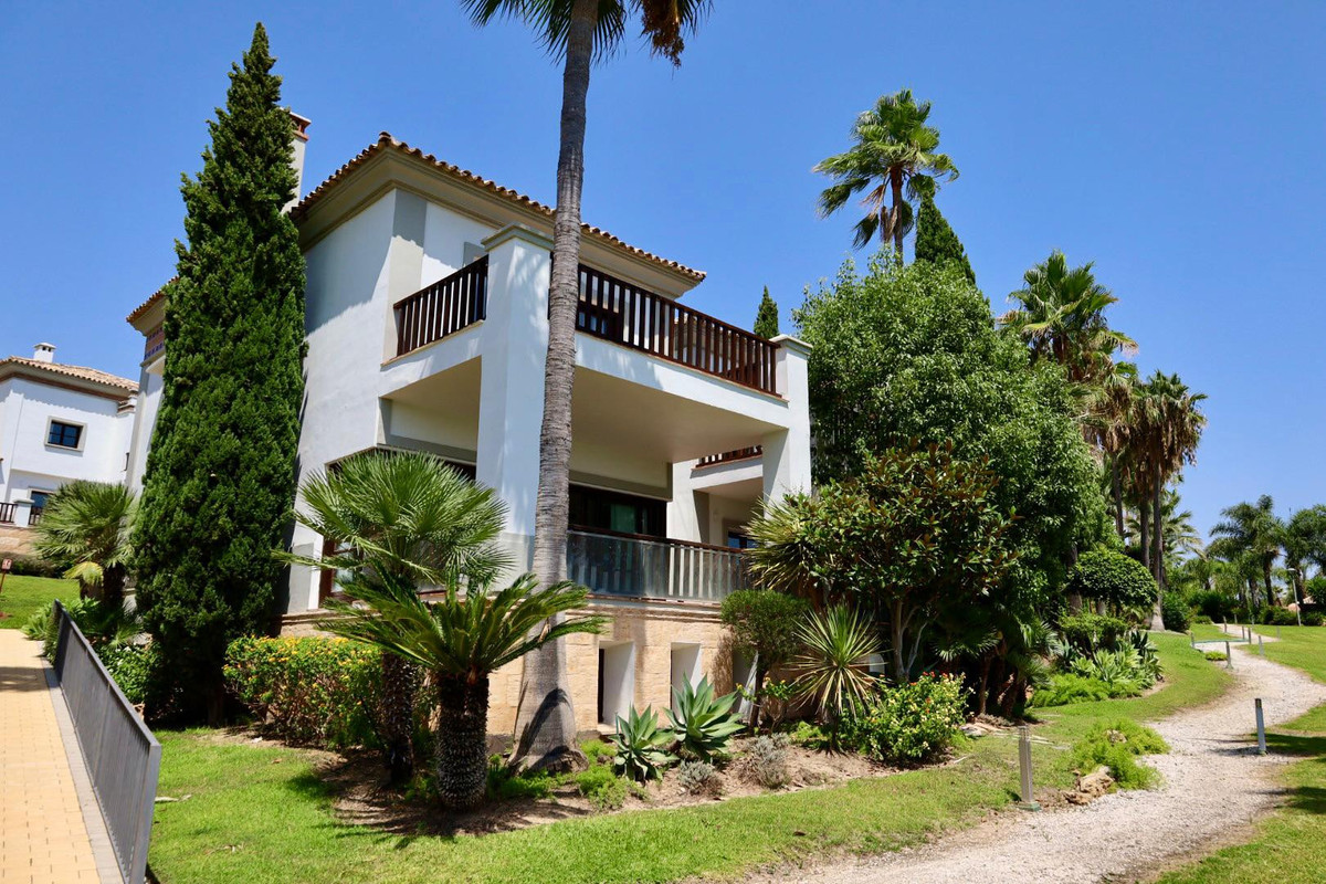 6 Bed Townhouse for sale in The Golden Mile Costa Del Sol, Málaga, Spain