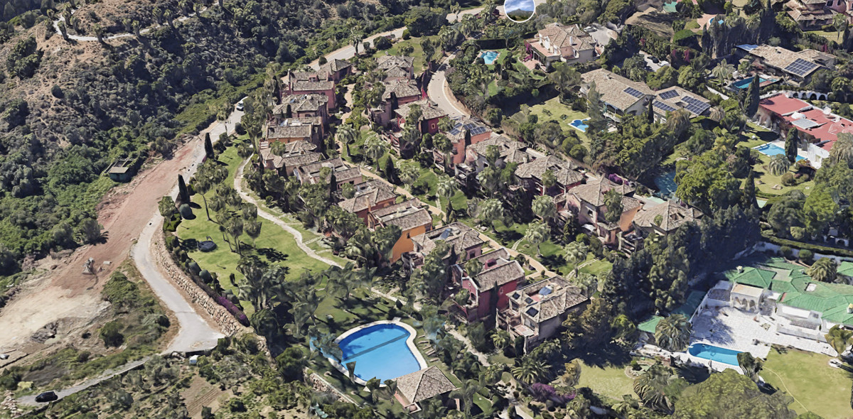 6 Bed Townhouse for sale in The Golden Mile Costa Del Sol, Málaga, Spain