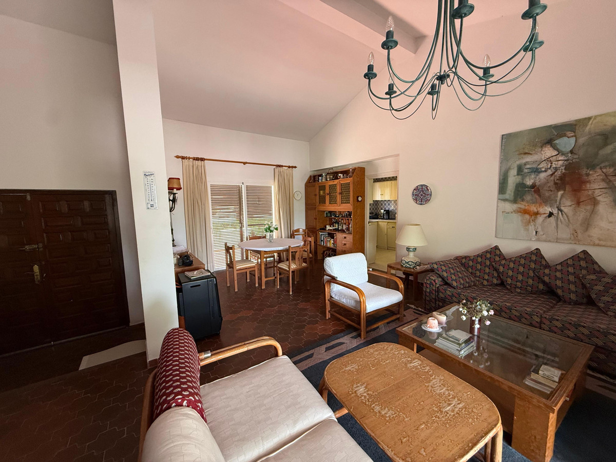 3 Bed Townhouse for sale in Nueva Andalucía Costa Del Sol, Málaga, Spain