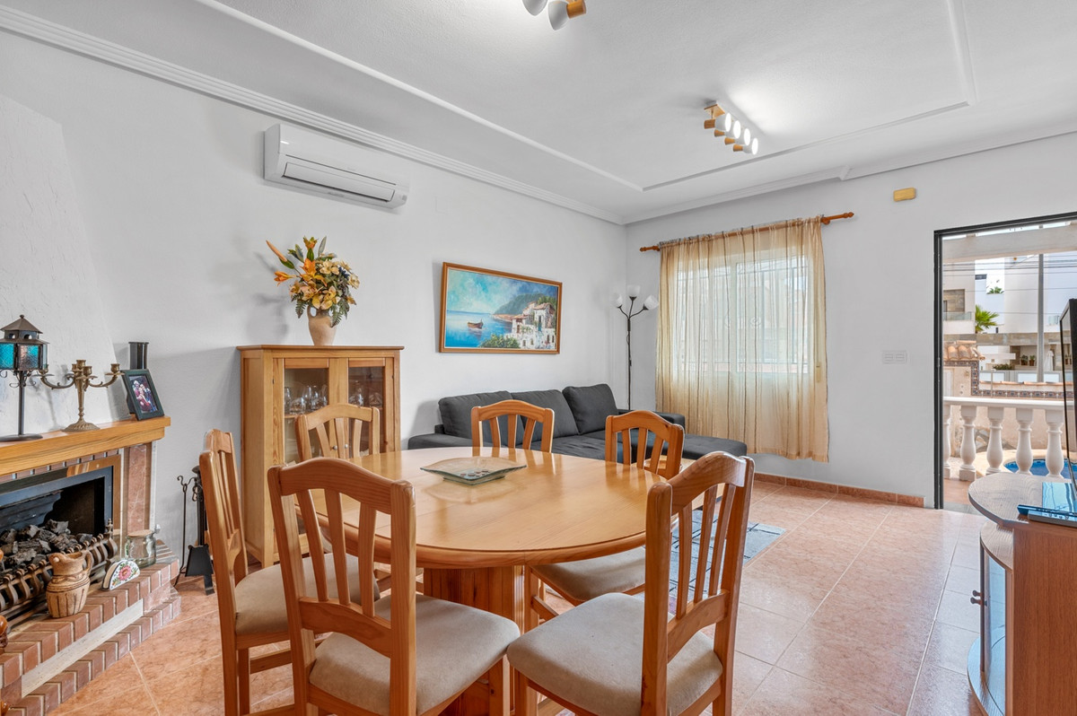 3 Bed Townhouse for sale in El Galan Costa Blanca, Alicante, Spain