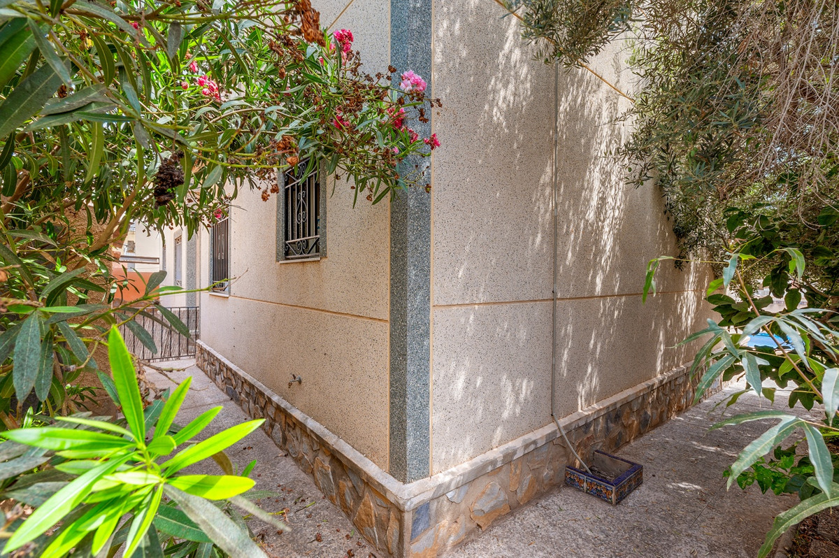 3 Bed Townhouse for sale in El Galan Costa Blanca, Alicante, Spain