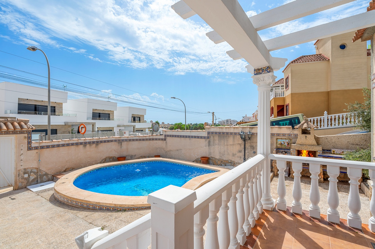 3 Bed Townhouse for sale in El Galan Costa Blanca, Alicante, Spain