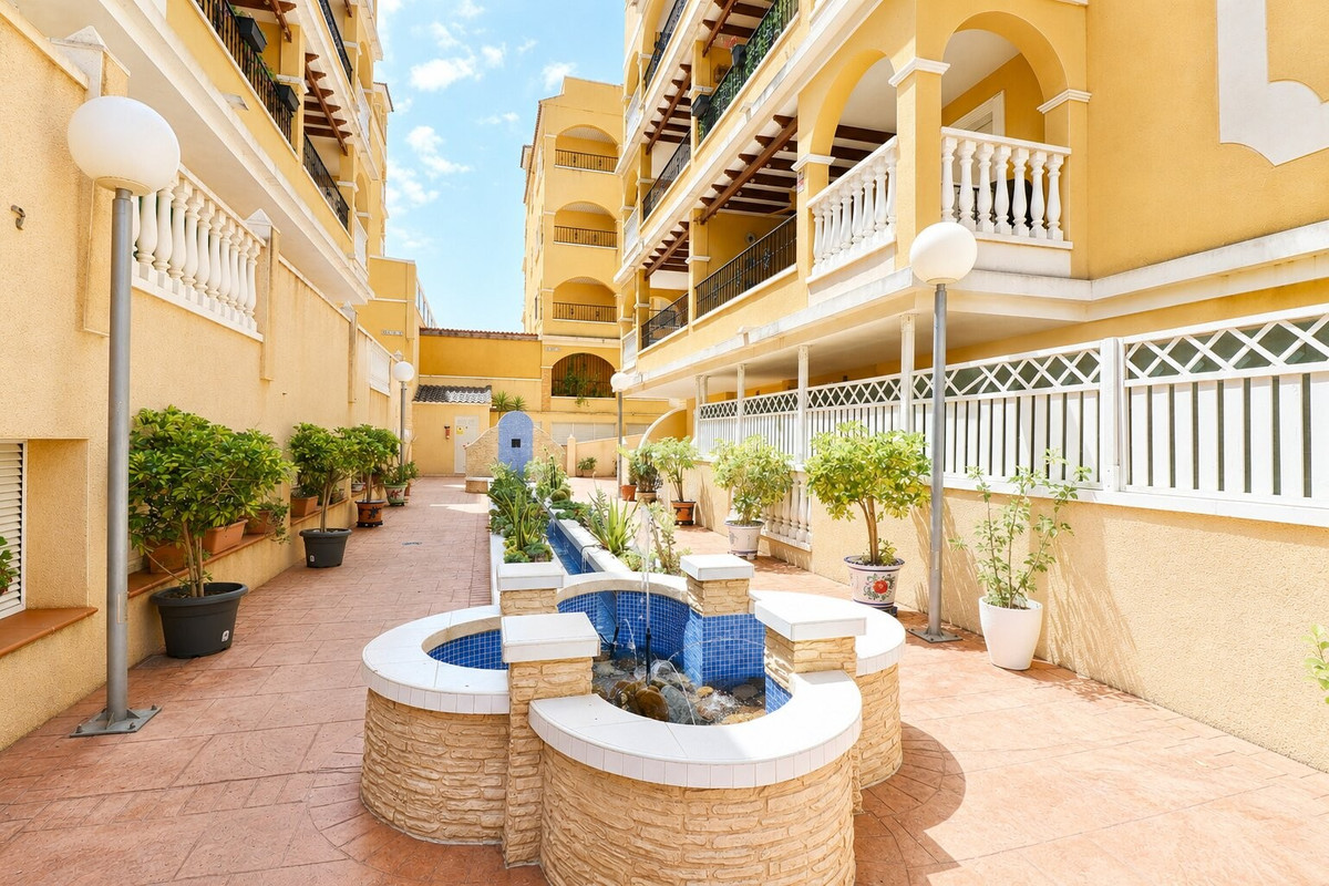 2 Bed Apartment for sale in Algorfa Costa Blanca, Alicante, Spain