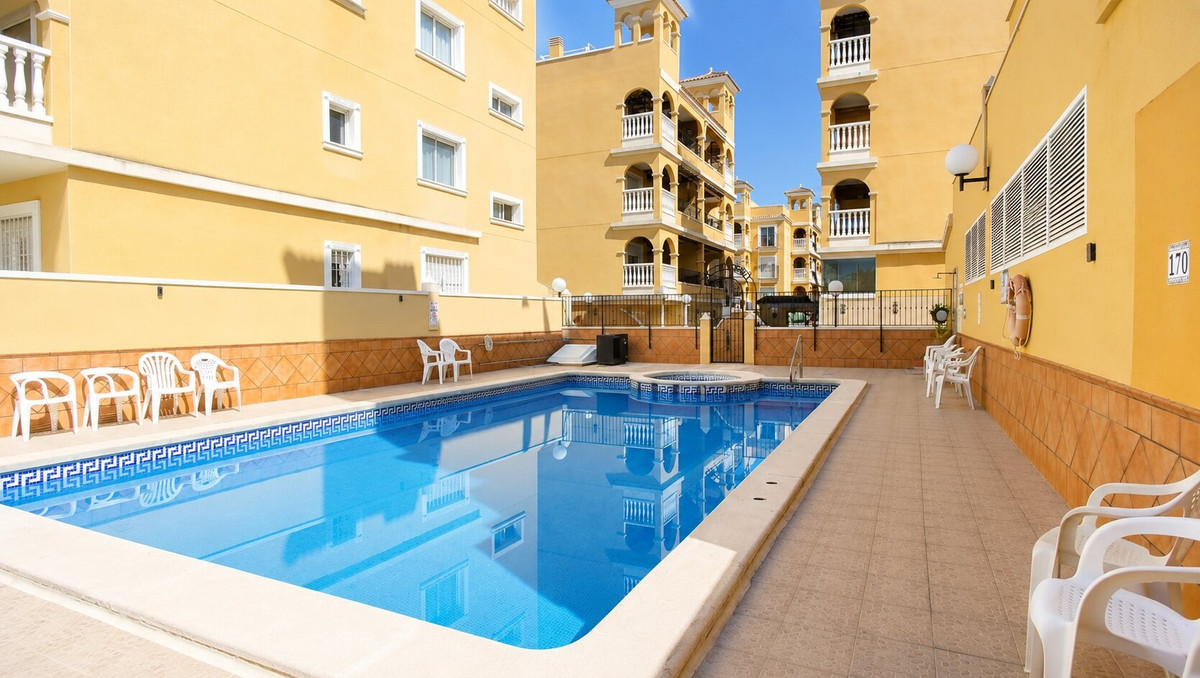 2 Bed Apartment for sale in Algorfa Costa Blanca, Alicante, Spain