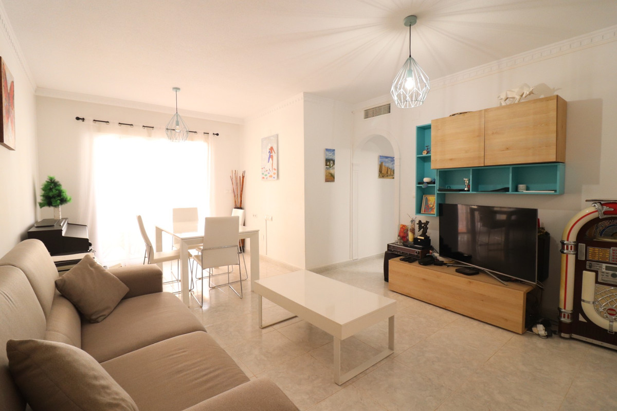 2 Bed Apartment for sale in Algorfa Costa Blanca, Alicante, Spain