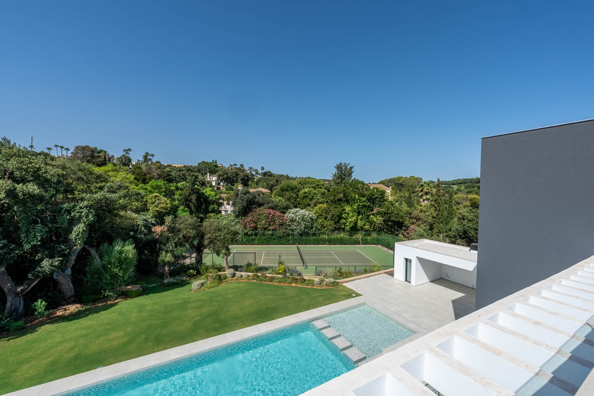 7 Bed Townhouse for sale in Sotogrande Alto Costa Del Sol, Cádiz, Spain