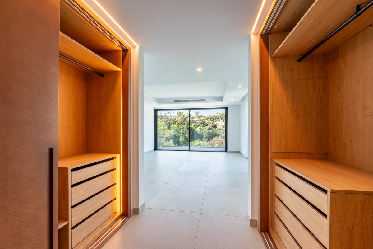 7 Bed Townhouse for sale in Sotogrande Alto Costa Del Sol, Cádiz, Spain