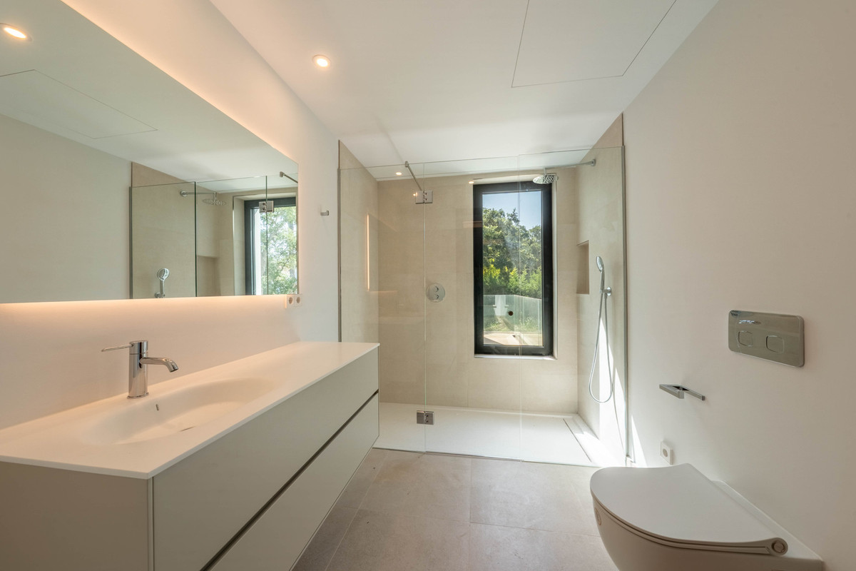 7 Bed Townhouse for sale in Sotogrande Alto Costa Del Sol, Cádiz, Spain