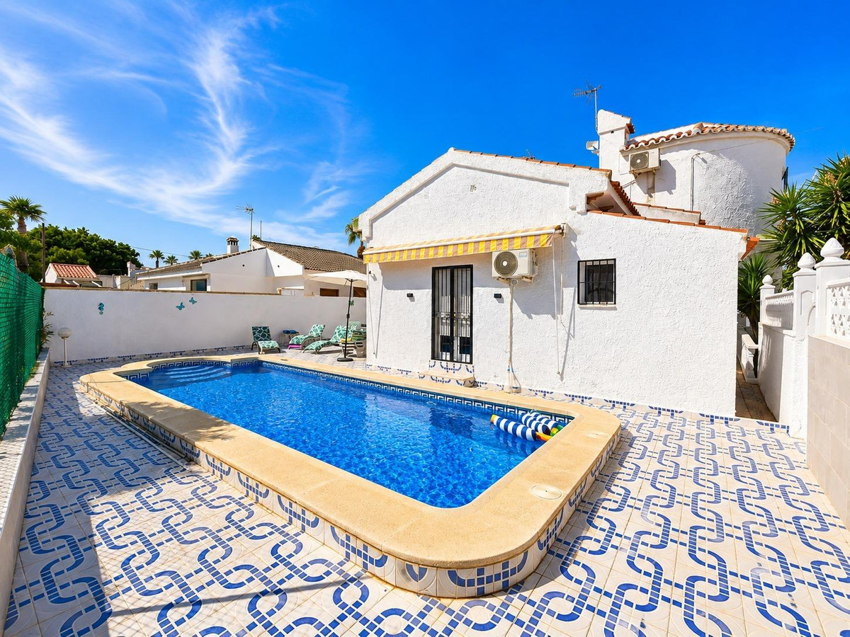 4 Bed Townhouse for sale in Los Alcazares Costa Calida, Murcia, Spain