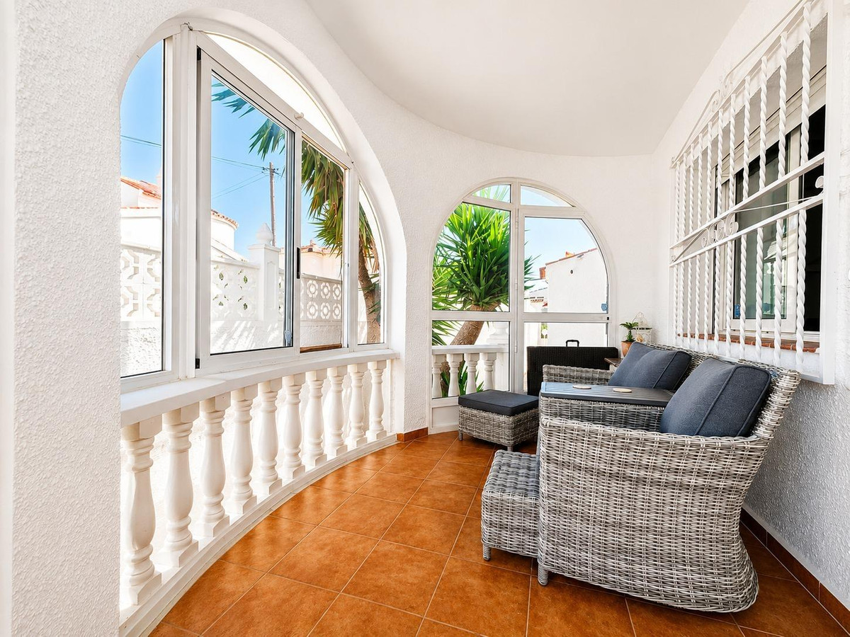 4 Bed Townhouse for sale in Los Alcazares Costa Calida, Murcia, Spain