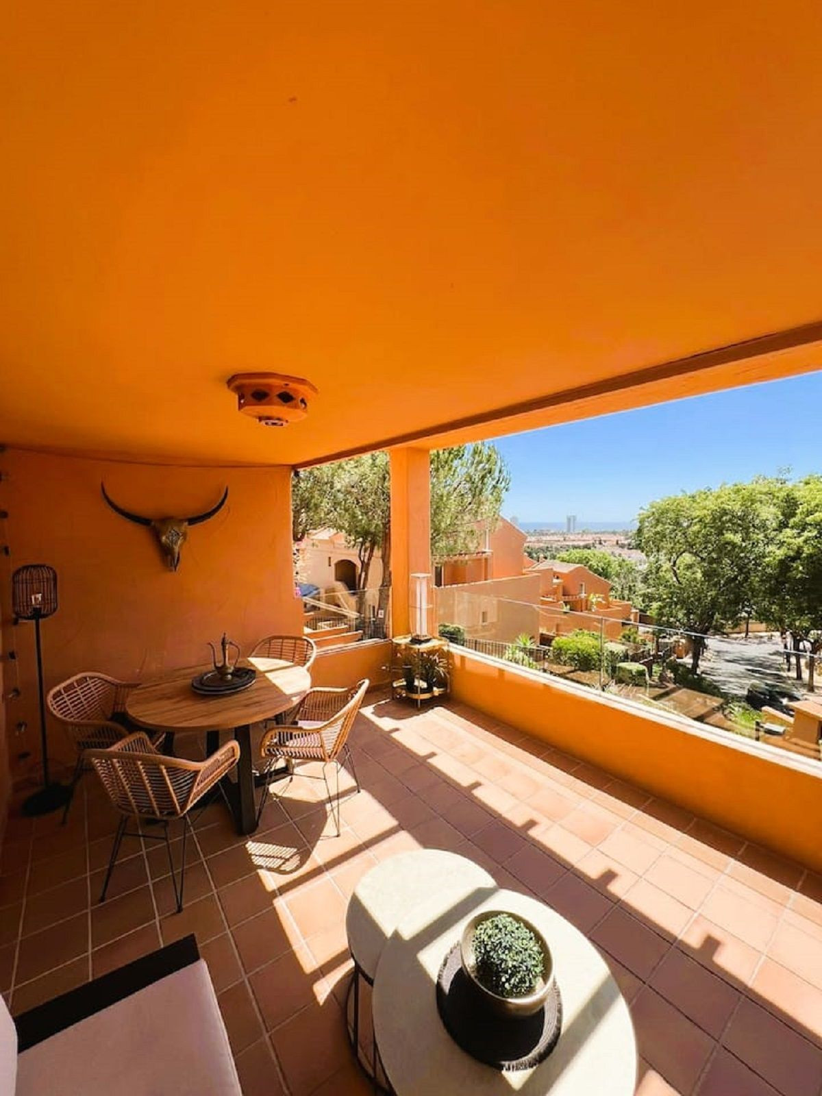 Se vende Apartamento Planta Media de 2 dormitorios en Costa Del Sol, Málaga, España