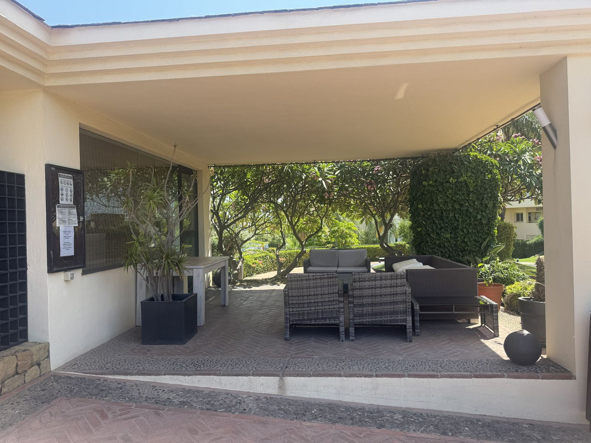 Se vende Apartamento Planta Baja de 2 dormitorios en Costa Del Sol, Málaga, España