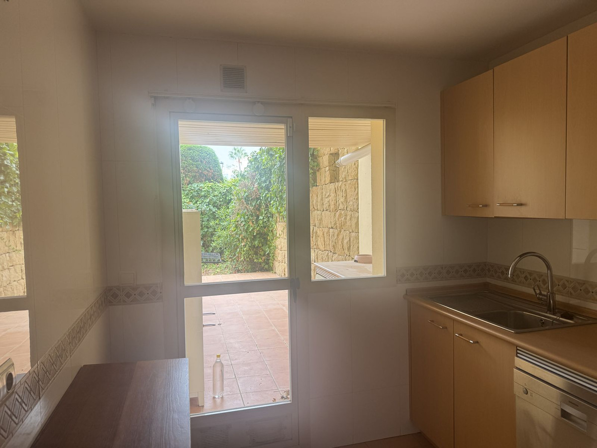 Se vende Apartamento Planta Baja de 2 dormitorios en Costa Del Sol, Málaga, España