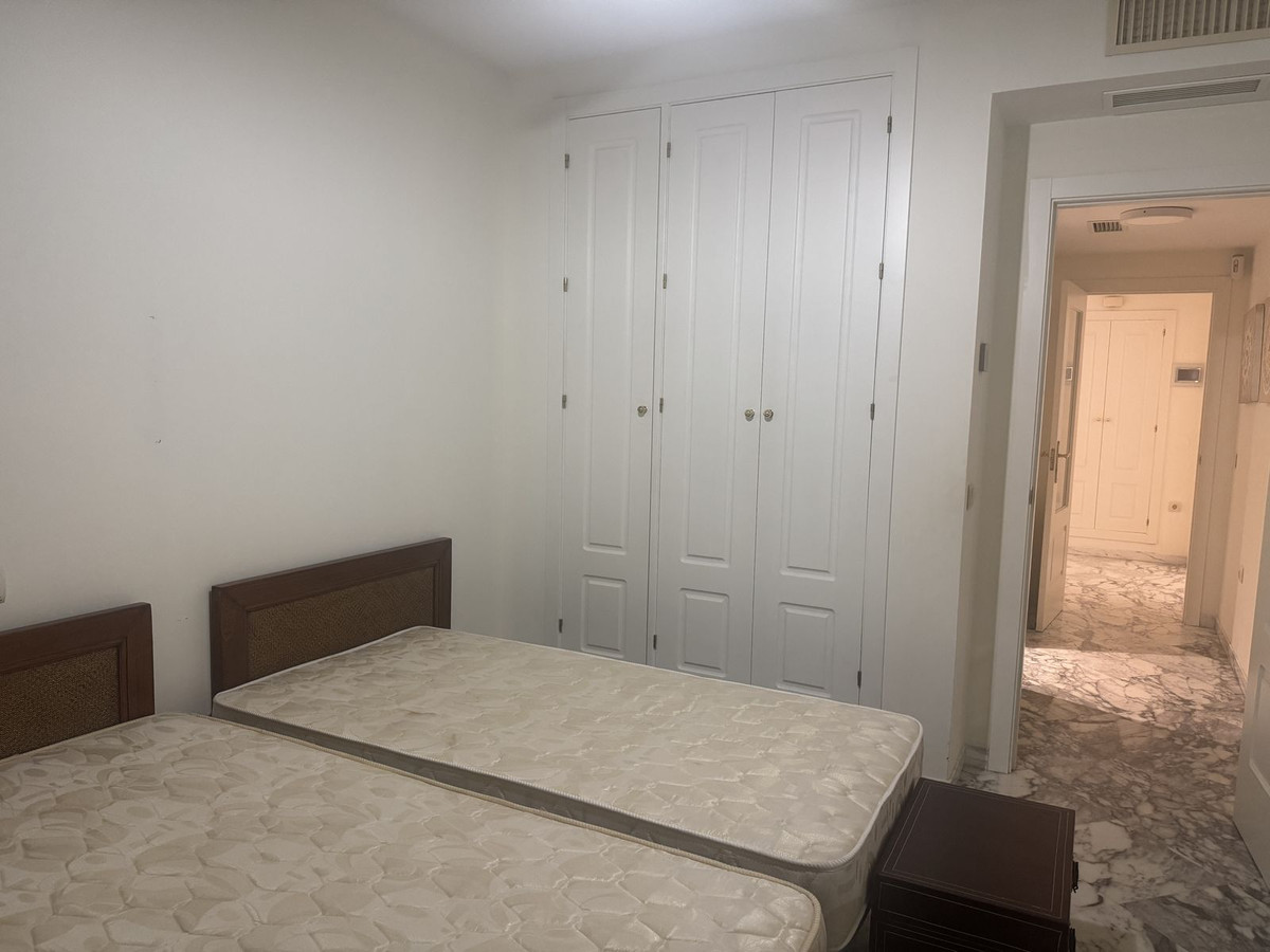 Se vende Apartamento Planta Baja de 2 dormitorios en Costa Del Sol, Málaga, España
