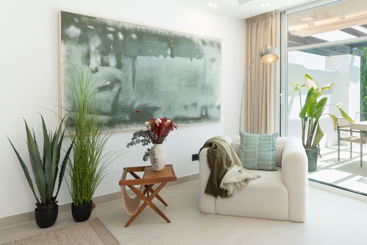 3 Bed Apartment for sale in La Quinta Costa Del Sol, Málaga, Spain