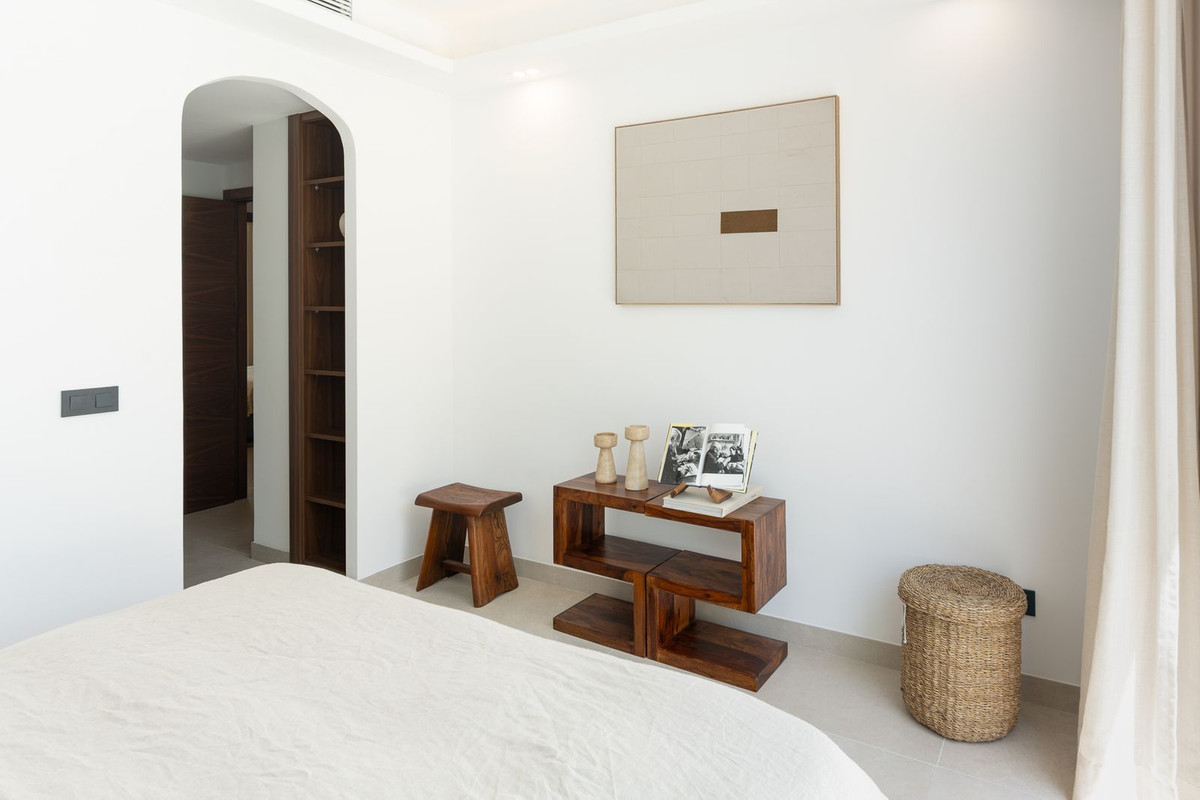 3 Bed Apartment for sale in La Quinta Costa Del Sol, Málaga, Spain