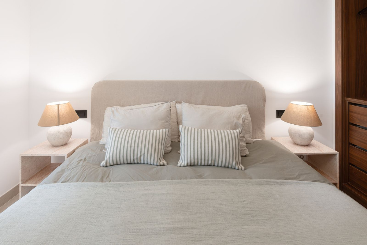 3 Bed Apartment for sale in La Quinta Costa Del Sol, Málaga, Spain