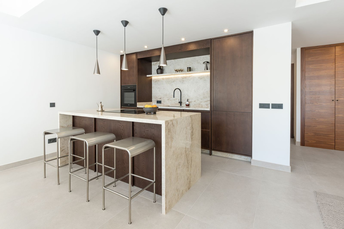 3 Bed Apartment for sale in La Quinta Costa Del Sol, Málaga, Spain
