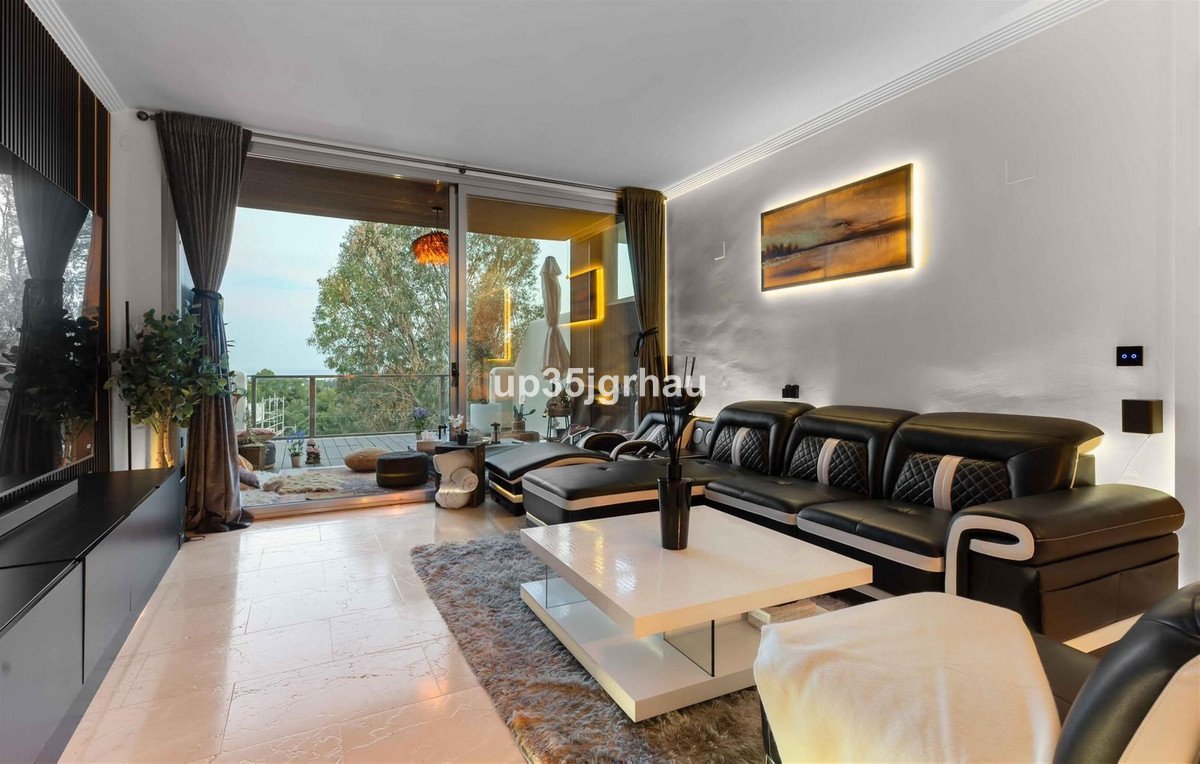 Se vende Apartamento Planta Media de 2 dormitorios en Costa Del Sol, Málaga, España