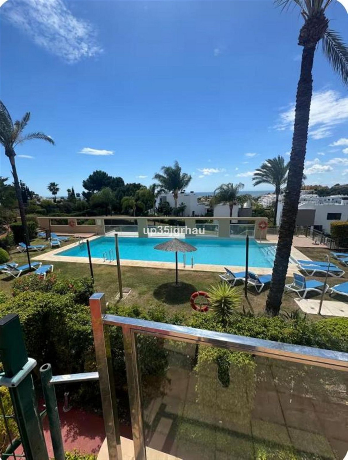 Se vende Apartamento Planta Media de 2 dormitorios en Costa Del Sol, Málaga, España