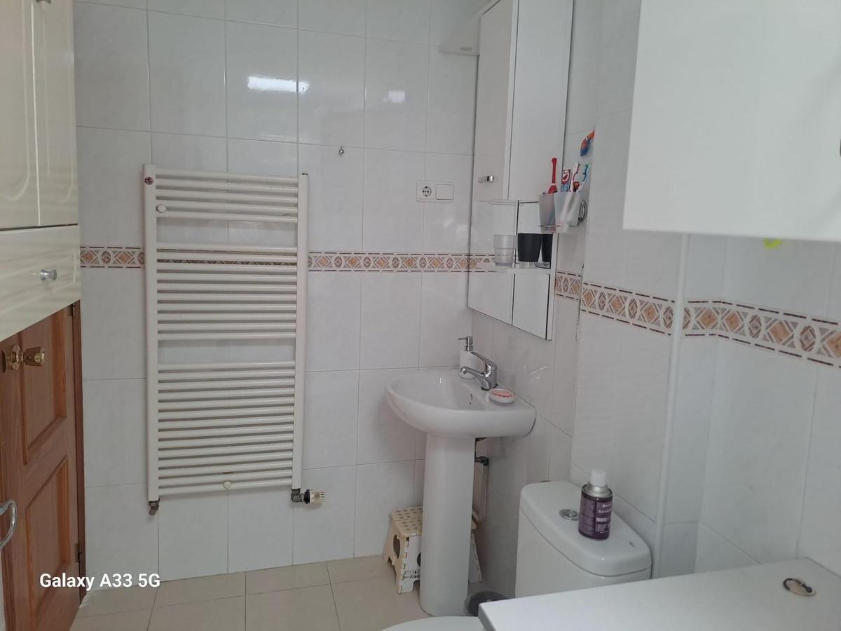 2 Bed Apartment for sale in Los Altos Costa Blanca, Alicante, Spain