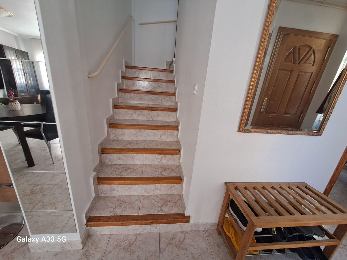 2 Bed Apartment for sale in Los Altos Costa Blanca, Alicante, Spain