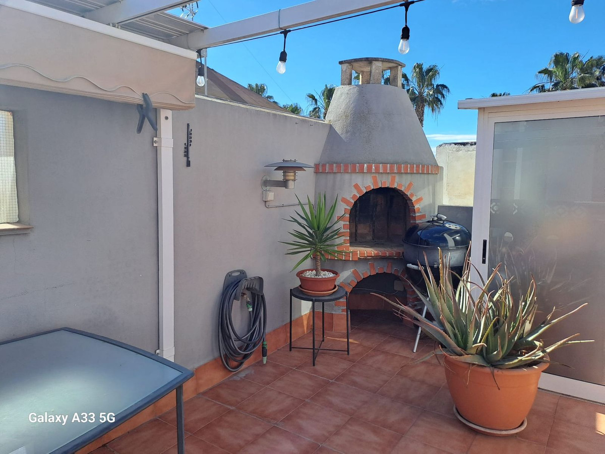 2 Bed Apartment for sale in Los Altos Costa Blanca, Alicante, Spain
