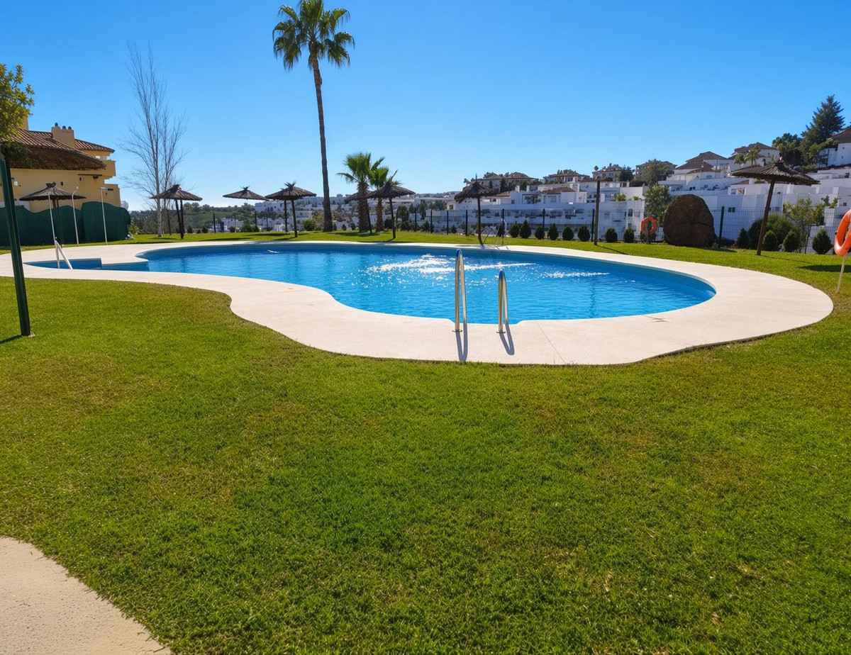 Se vende Apartamento Planta Baja de 2 dormitorios en Costa Del Sol, Málaga, España