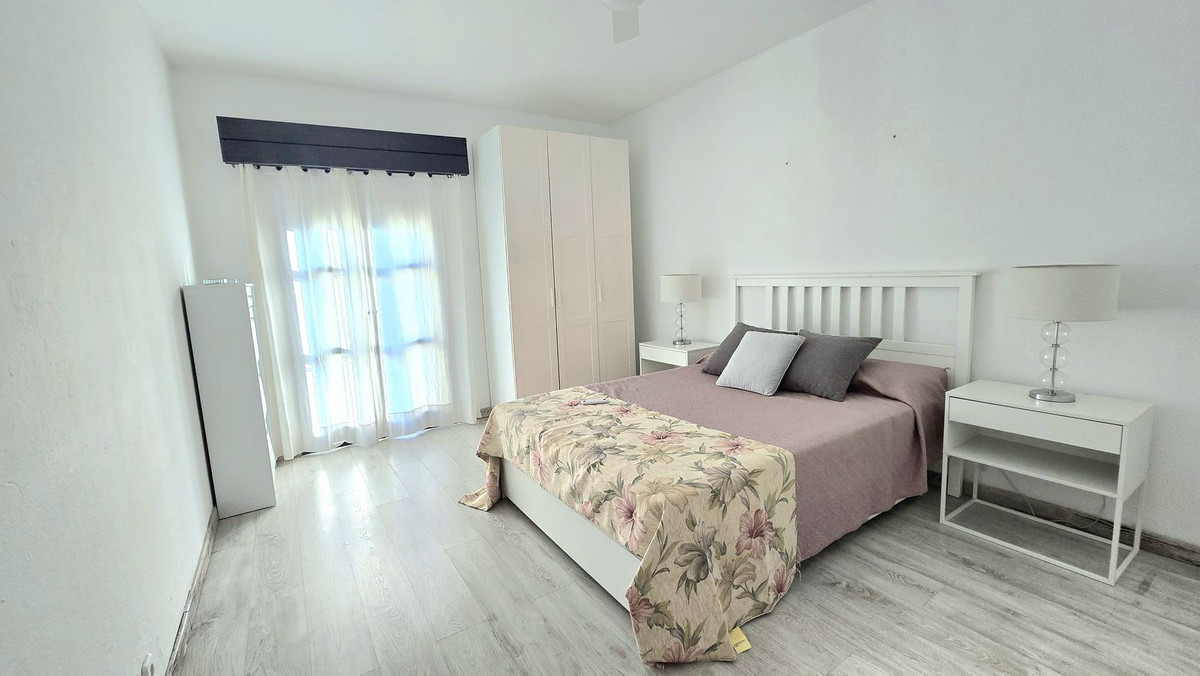 Se vende Apartamento Planta Media de 1 dormitorios en Costa Del Sol, Málaga, España