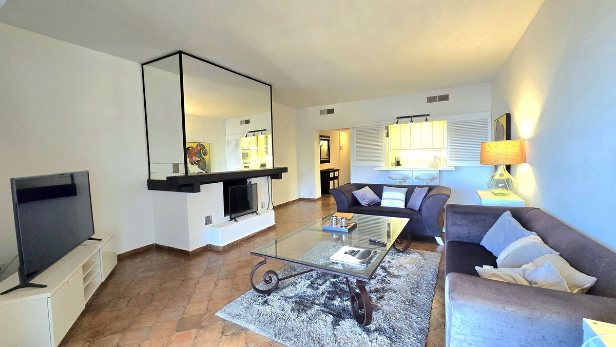 Se vende Apartamento Planta Media de 1 dormitorios en Costa Del Sol, Málaga, España