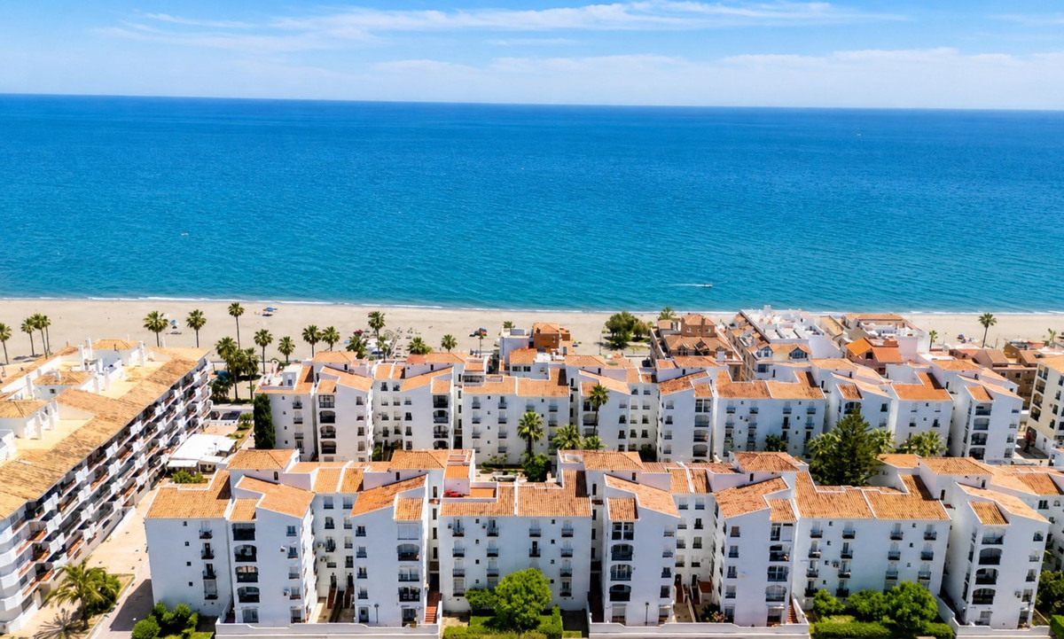 1 Bed Apartment for sale in San Luis De Sabinillas Costa Del Sol, Málaga, Spain