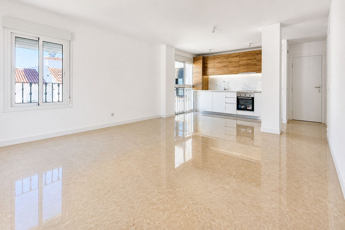 1 Bed Apartment for sale in San Luis De Sabinillas Costa Del Sol, Málaga, Spain