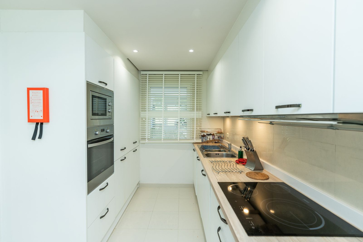Se vende Apartamento Planta Baja de 2 dormitorios en Costa Del Sol, Málaga, España