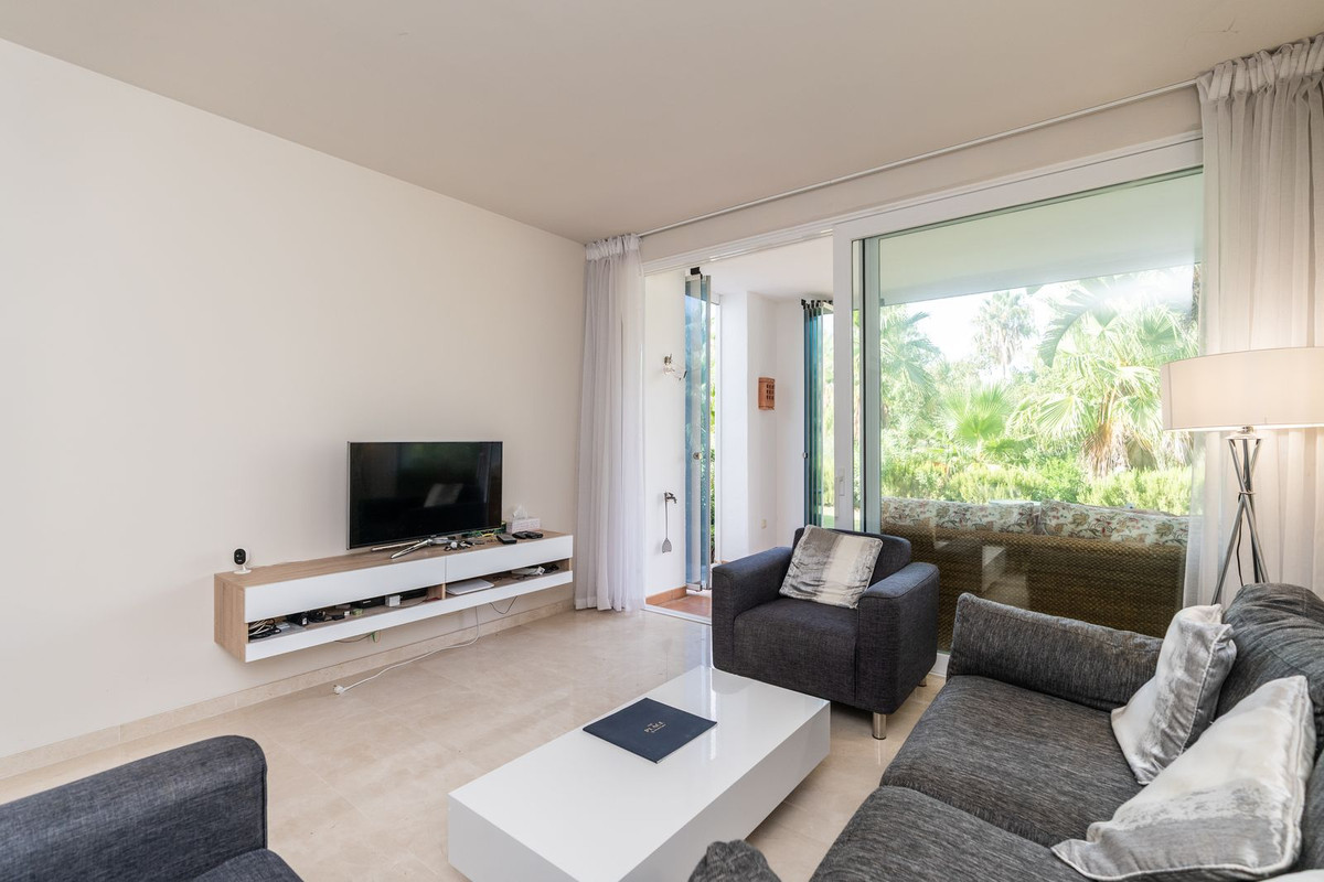 Se vende Apartamento Planta Baja de 2 dormitorios en Costa Del Sol, Málaga, España