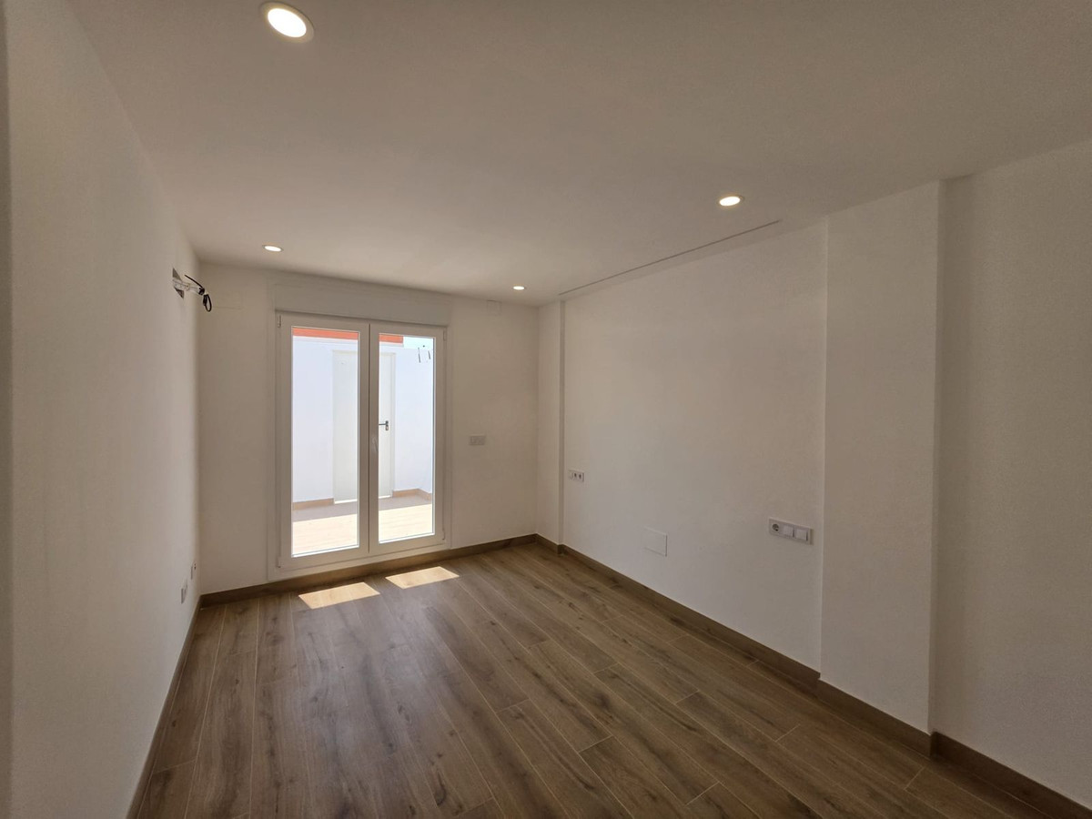 Se vende Pareada de 2 dormitorios en Costa Del Sol, Málaga, España