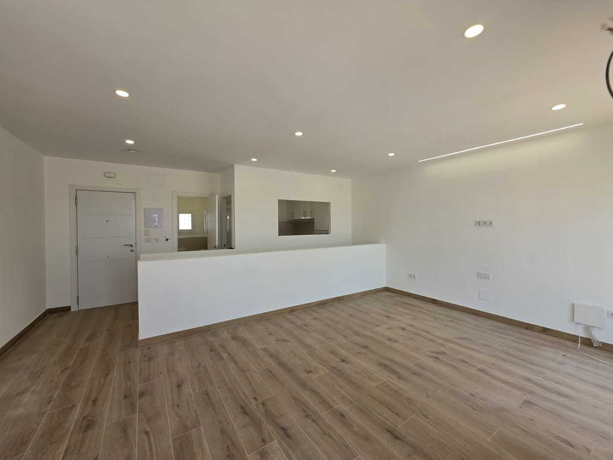 Se vende Pareada de 2 dormitorios en Costa Del Sol, Málaga, España