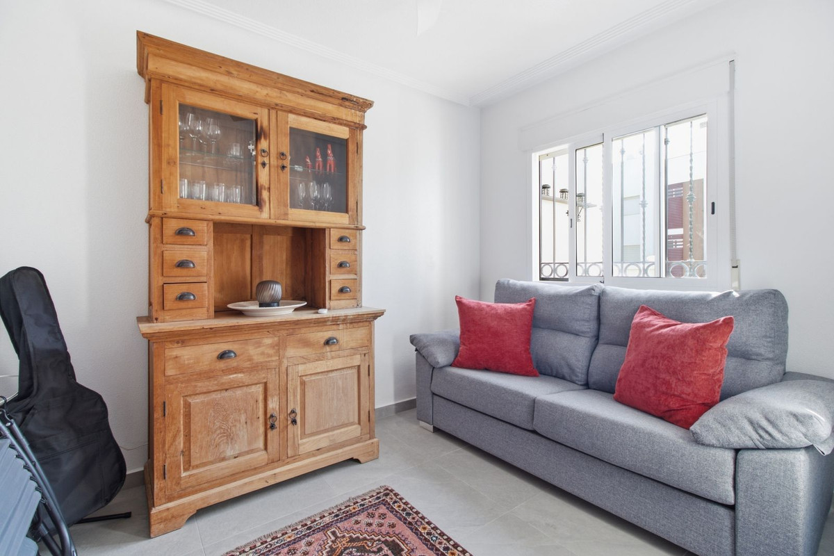 2 Bed Apartment for sale in Punta Prima Costa Blanca, Alicante, Spain