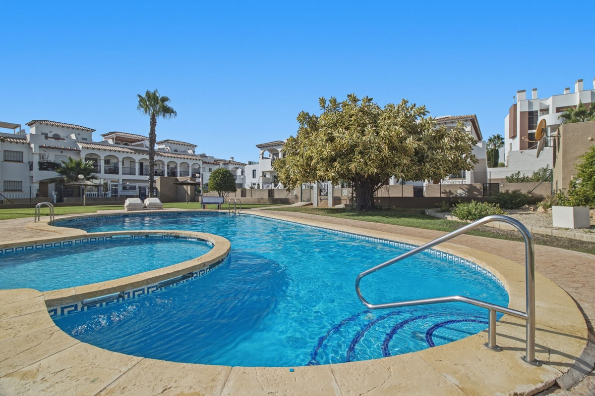 2 Bed Apartment for sale in Punta Prima Costa Blanca, Alicante, Spain