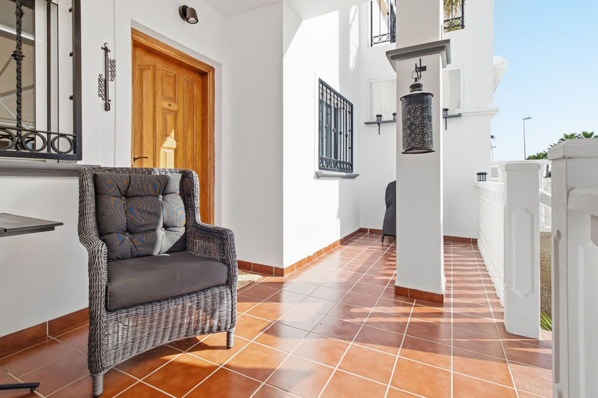 2 Bed Apartment for sale in Punta Prima Costa Blanca, Alicante, Spain