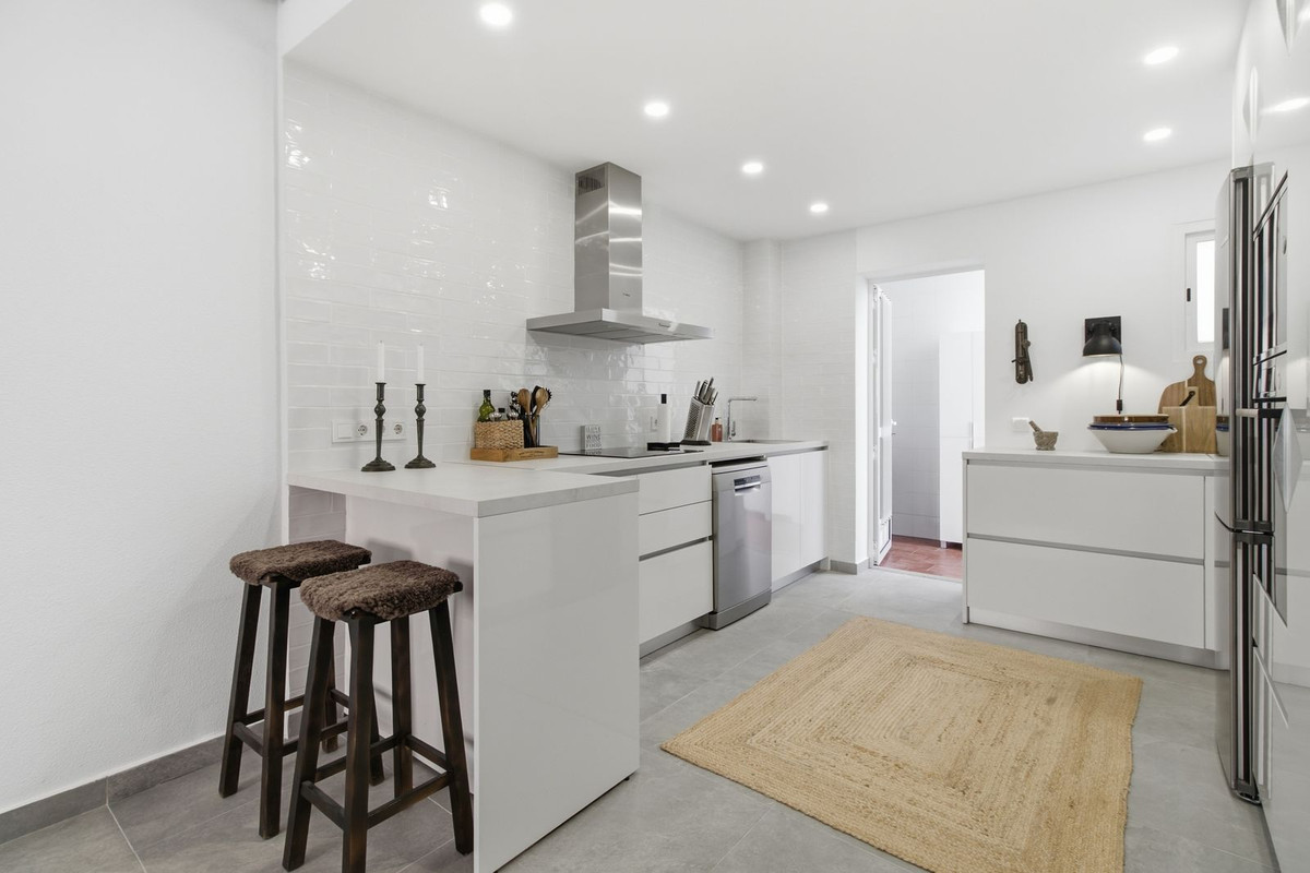 2 Bed Apartment for sale in Punta Prima Costa Blanca, Alicante, Spain