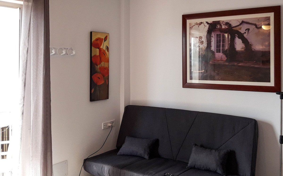 4 Bed Apartment for sale in Estepona Costa Del Sol, Málaga, Spain