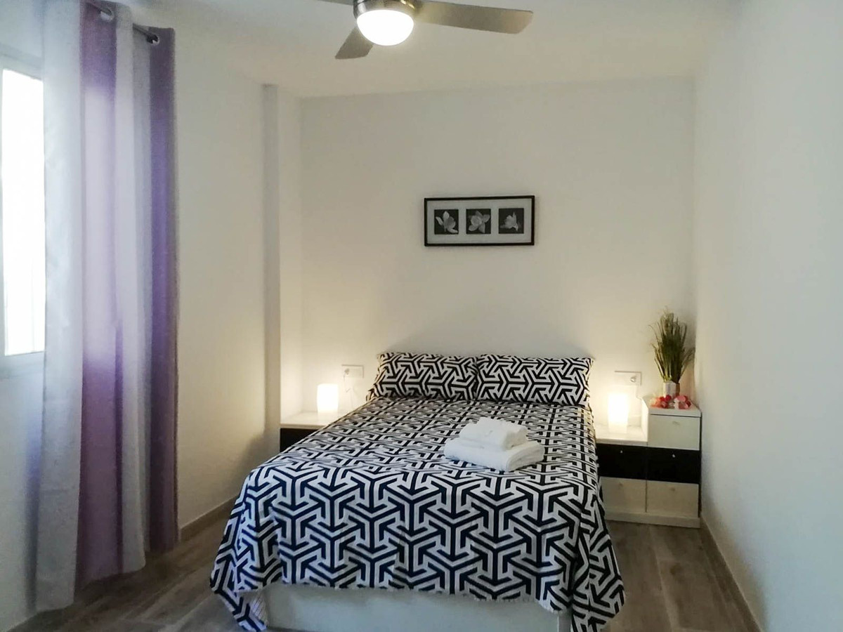 4 Bed Apartment for sale in Estepona Costa Del Sol, Málaga, Spain