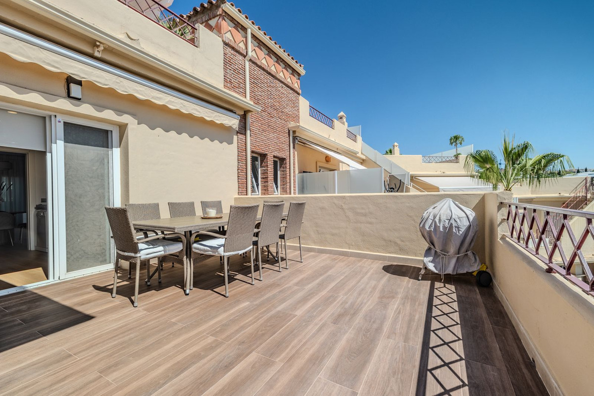 Se vende Ático de 2 dormitorios en Costa Del Sol, Málaga, España