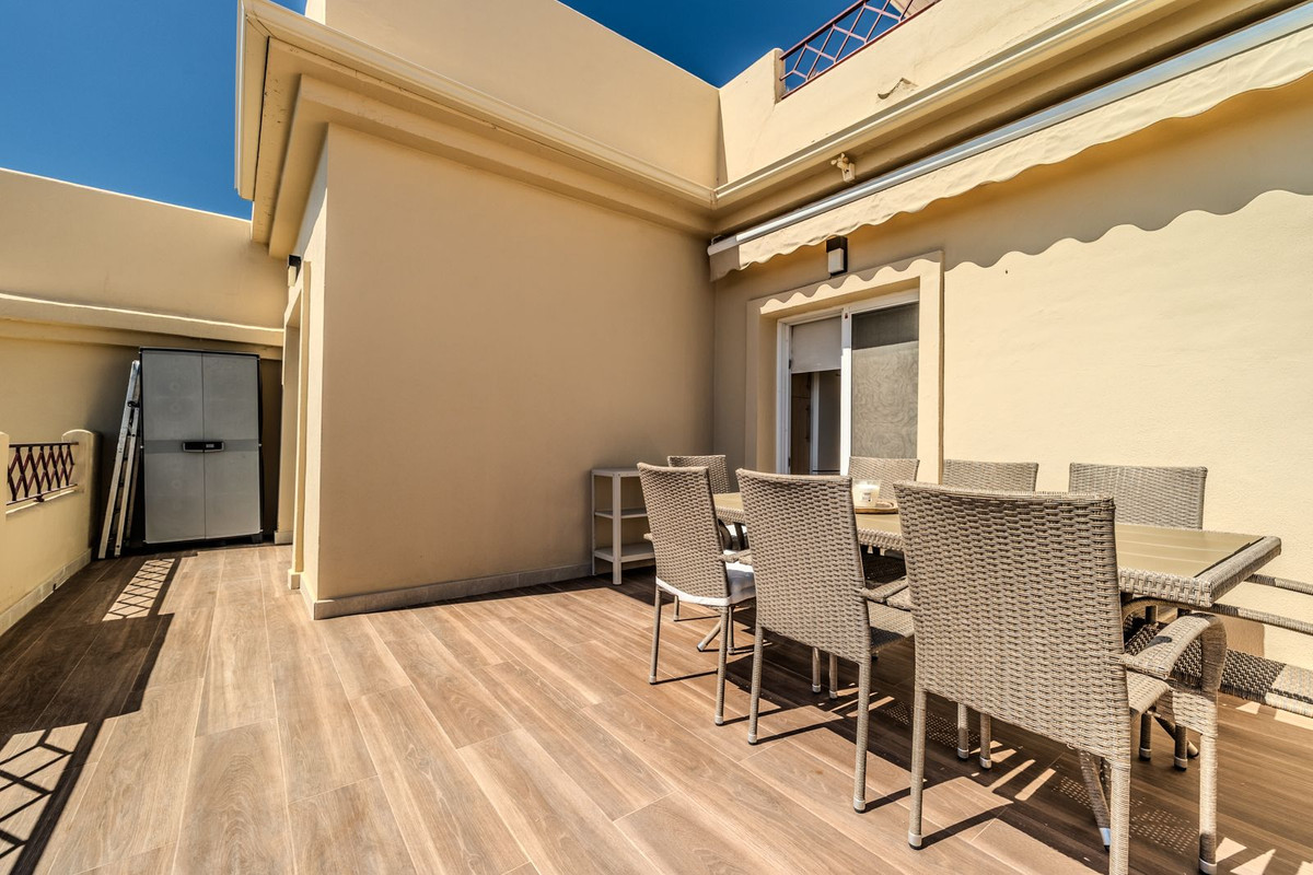 Se vende Ático de 2 dormitorios en Costa Del Sol, Málaga, España